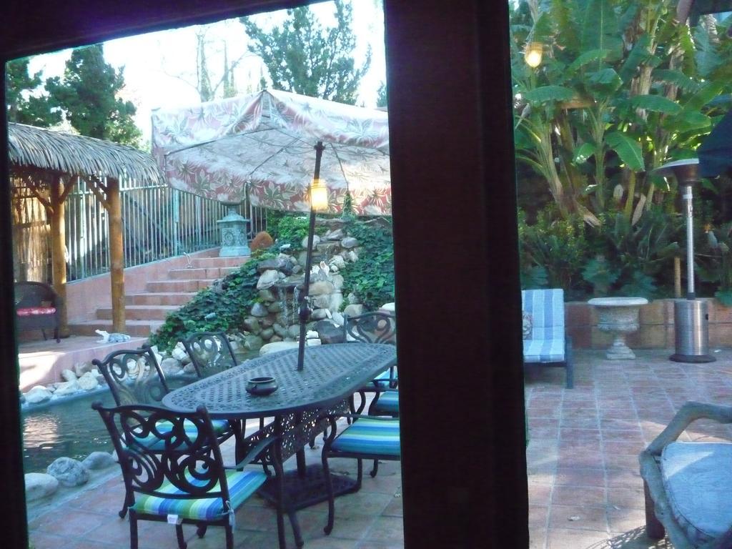 Woodland Hills Calabasas Guesthouses Gasthof Los Angeles