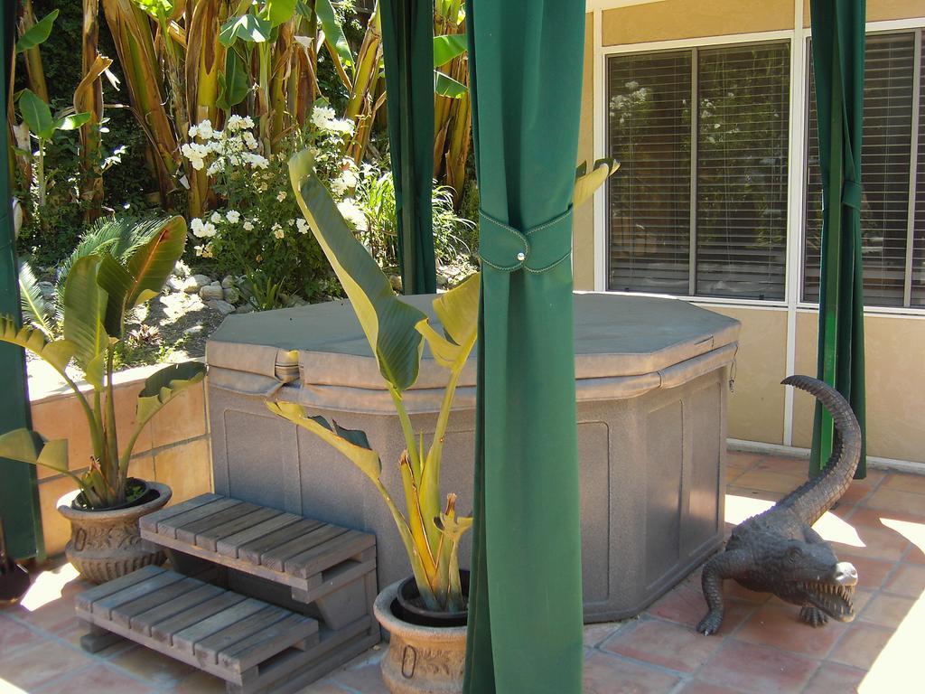 Gasthof Woodland Hills Calabasas Guesthouses 3*